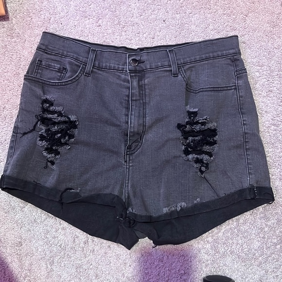 🖤✨Distressed dark denim festival shorts fashion nova curve plus - Picture 1 of 2